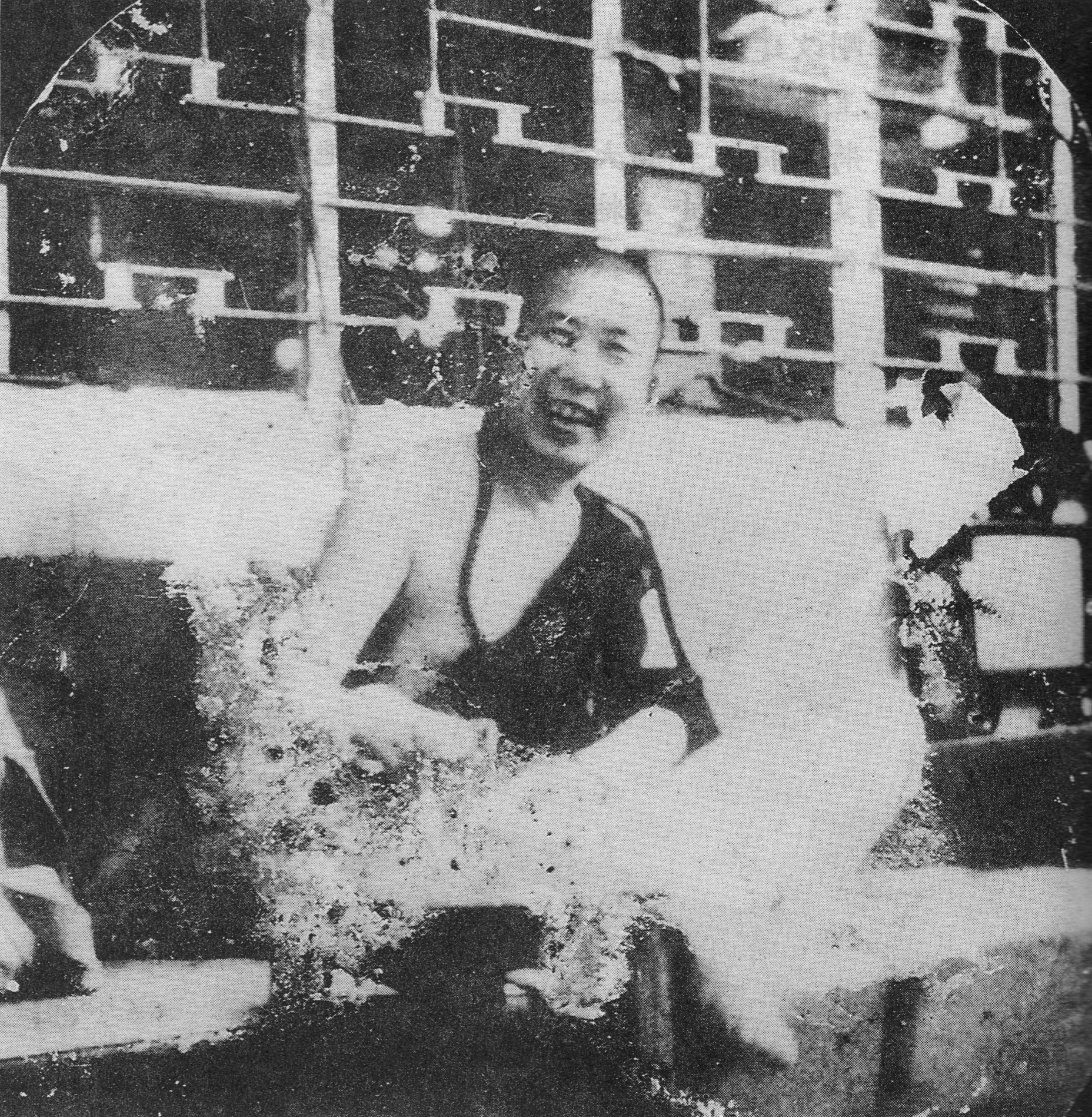 ŤƦѩM|lM2 - Ĥۤ YEIn Memory of the Venerable Master Hsuan Huan - Transformation of a Bodhisattva,