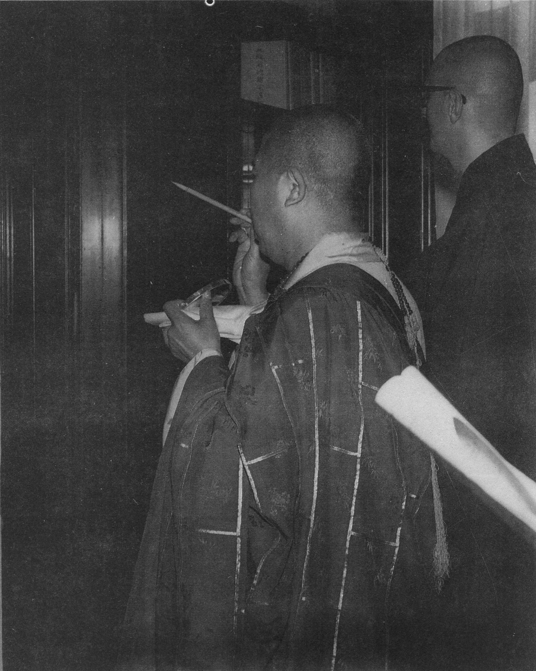 ŤƦѩM|lM2 - Ĥۤ YEIn Memory of the Venerable Master Hsuan Huan - Transformation of a Bodhisattva,