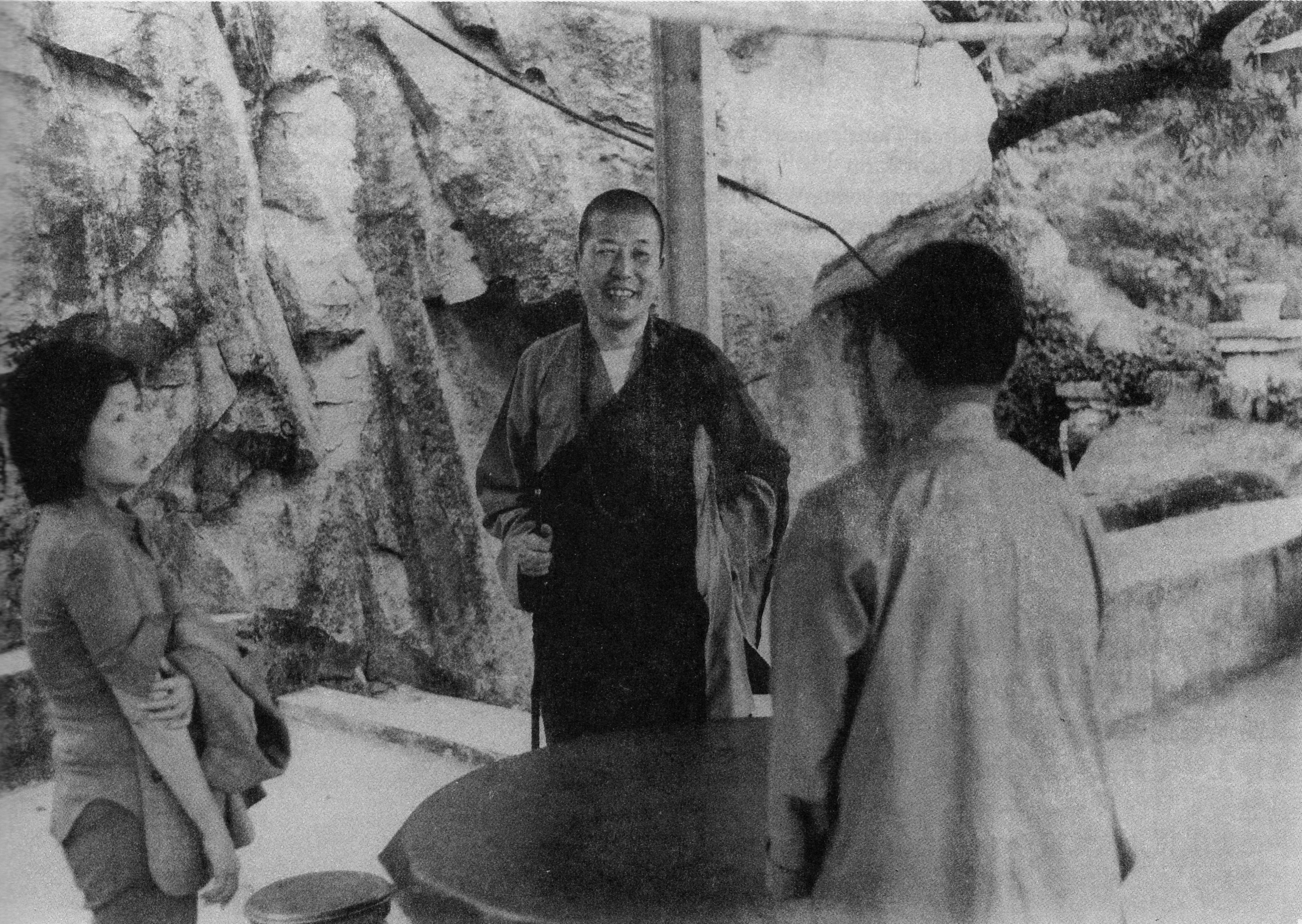ŤƦѩM|lM2 - Ĥۤ YEIn Memory of the Venerable Master Hsuan Huan - Transformation of a Bodhisattva,