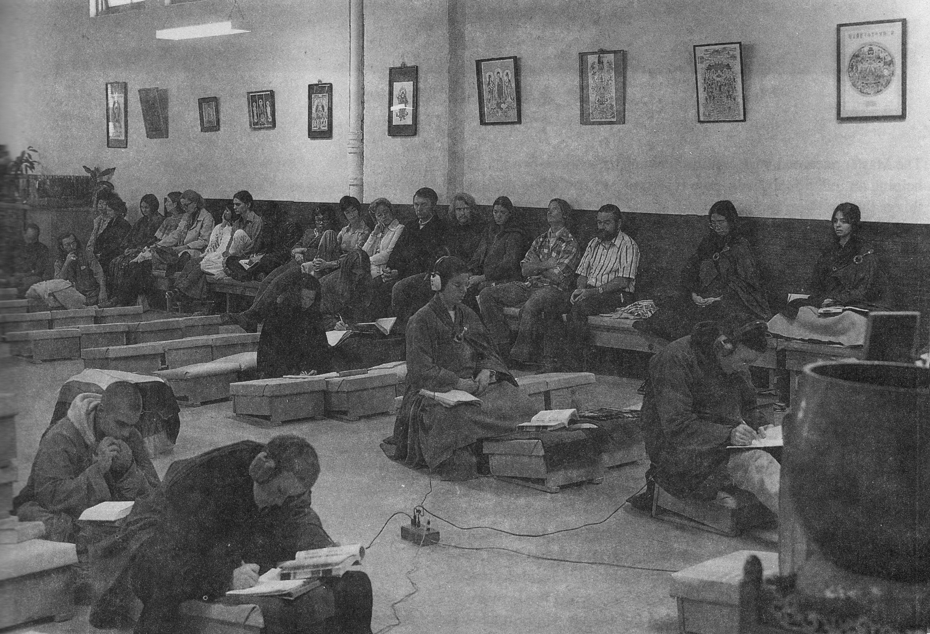 ŤƦѩM|lM2 - Ĥۤ YEIn Memory of the Venerable Master Hsuan Huan - Transformation of a Bodhisattva,