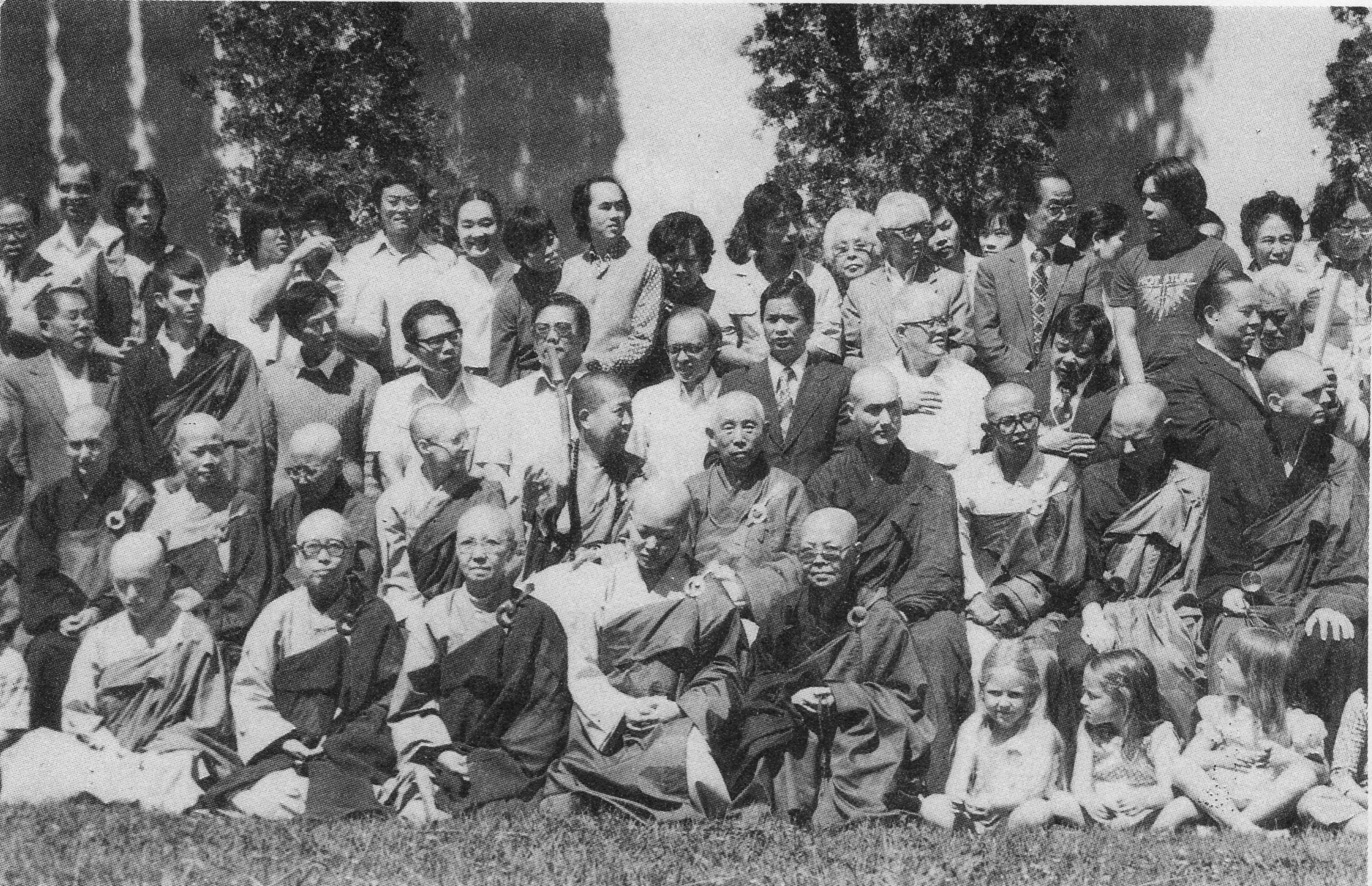 ŤƦѩM|lM2 - Ĥۤ YEIn Memory of the Venerable Master Hsuan Huan - Transformation of a Bodhisattva,
