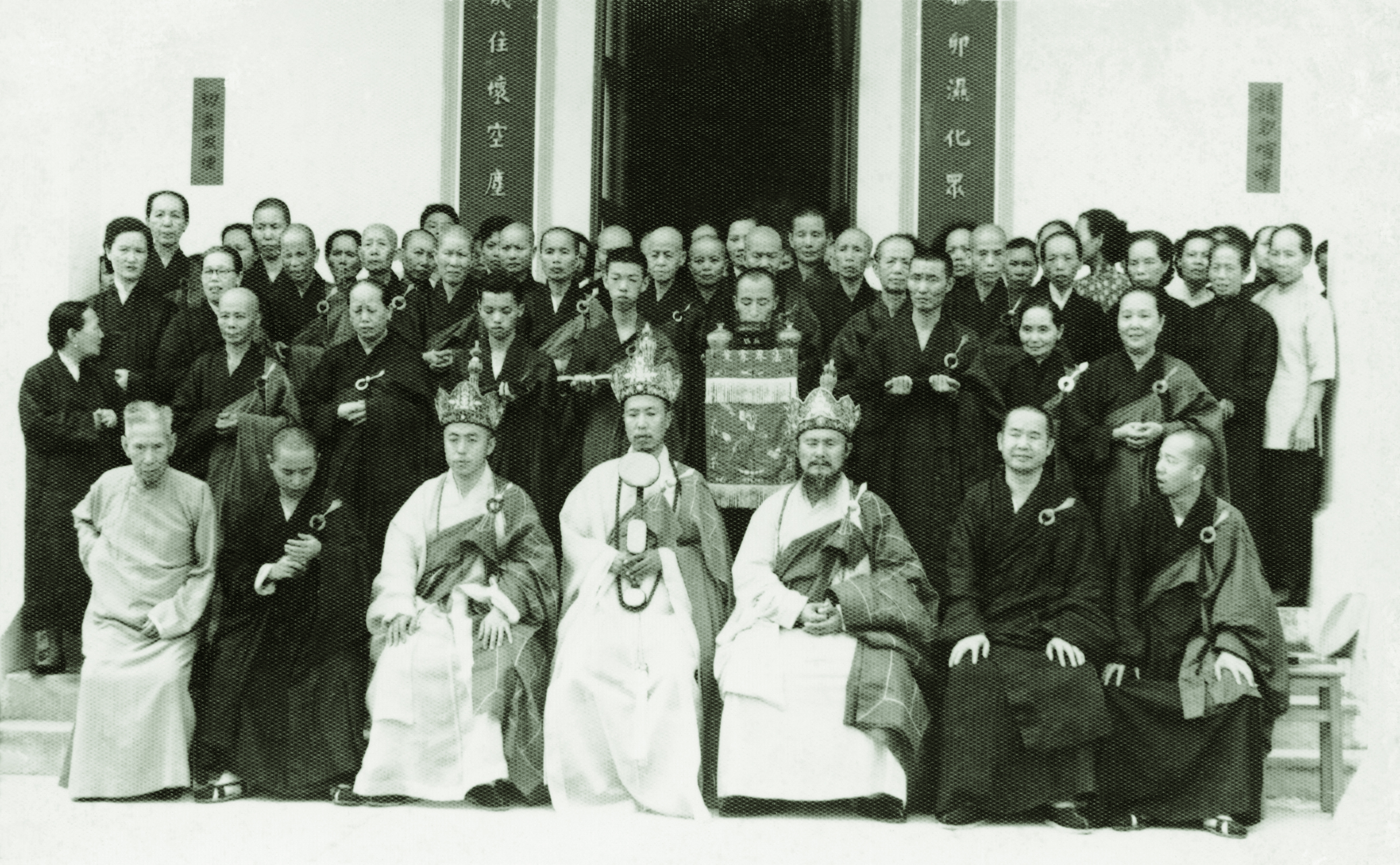ŤƦѩM|lM2 - Ĥۤ YEIn Memory of the Venerable Master Hsuan Huan - Transformation of a Bodhisattva,