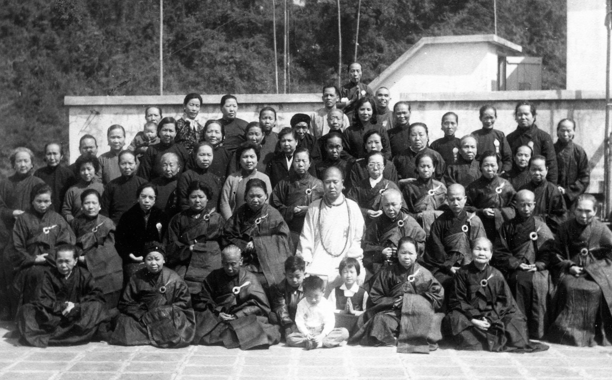 ŤƦѩM|lM2 - Ĥۤ YEIn Memory of the Venerable Master Hsuan Huan - Transformation of a Bodhisattva,
